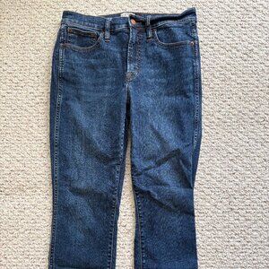 J Crew Vintage Straight Jean With Cut Hem Size 28 Style H7292